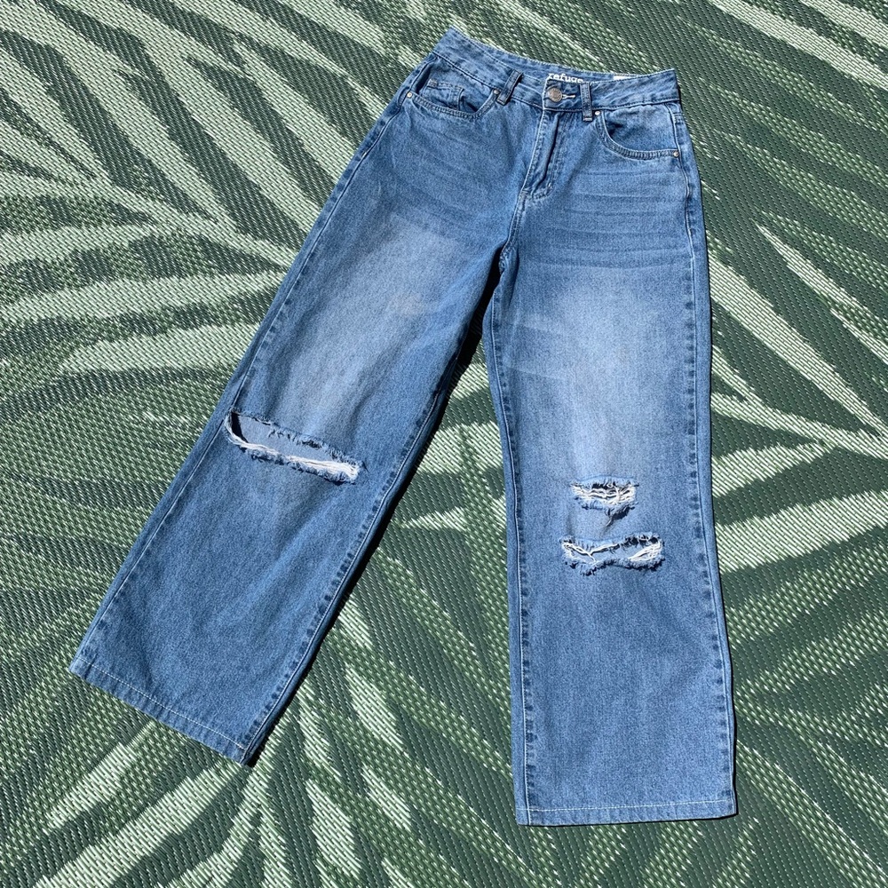 Refuge Ultra High-Rise Wide Leg Cropped Distressed Jeans